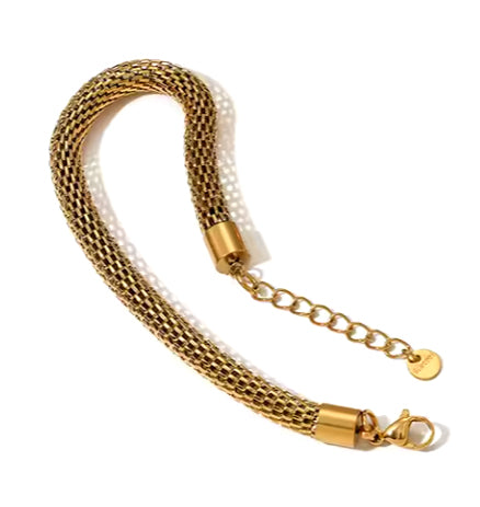 Vasuki bracelet